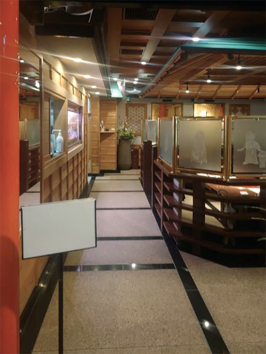 韓国料理店 個室の内装リフォーム 施工前